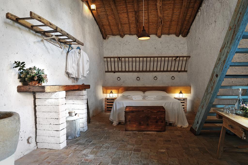Domu Antiga Bed & Breakfast Gergei Ngoại thất bức ảnh